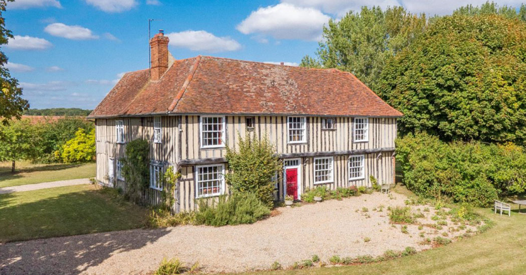 17th century listed farmhouse