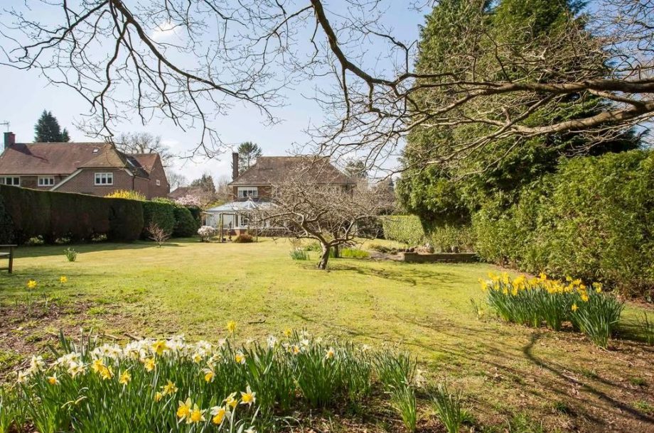 Brettenham Road, Hitcham, Ipswich, IP7 7NT