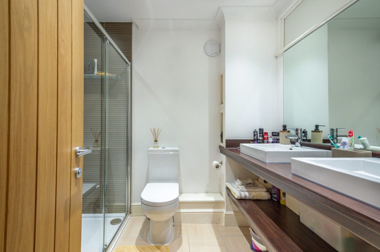 Queen Adelaide, Cambridgeshire