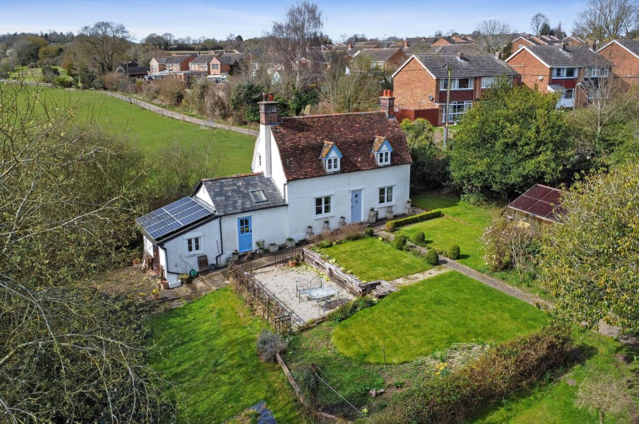 Swan Chase, Sible Hedingham, Essex