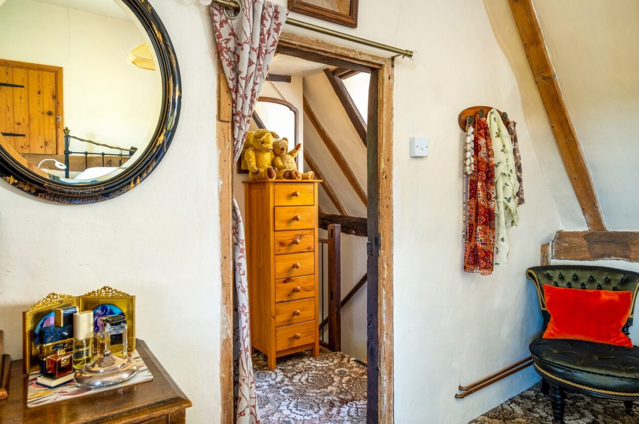 Parkers Road, Cotton