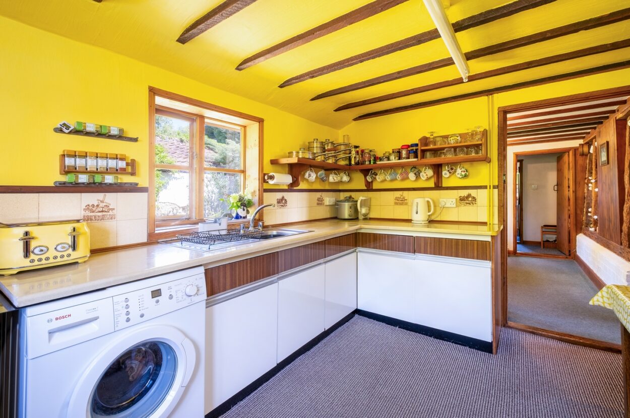 Parkers Road, Cotton