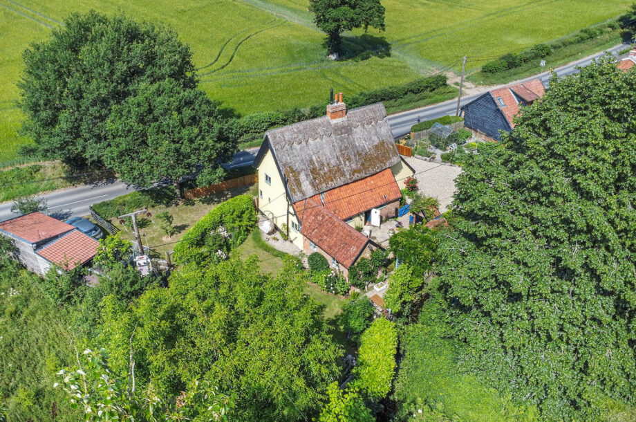 Lower Road, Hemingstone