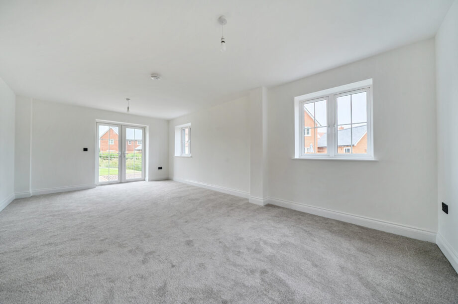 The Oaks, Great Green