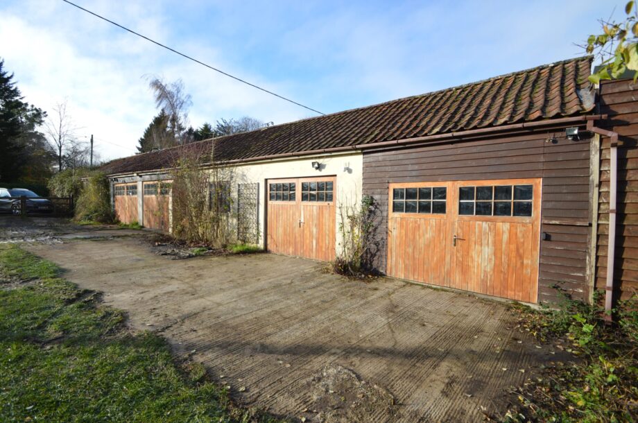 Cornish Hall End Road, Stambourne, Essex