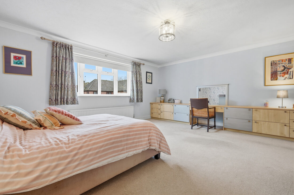 Kennett, Newmarket, Cambridgeshire