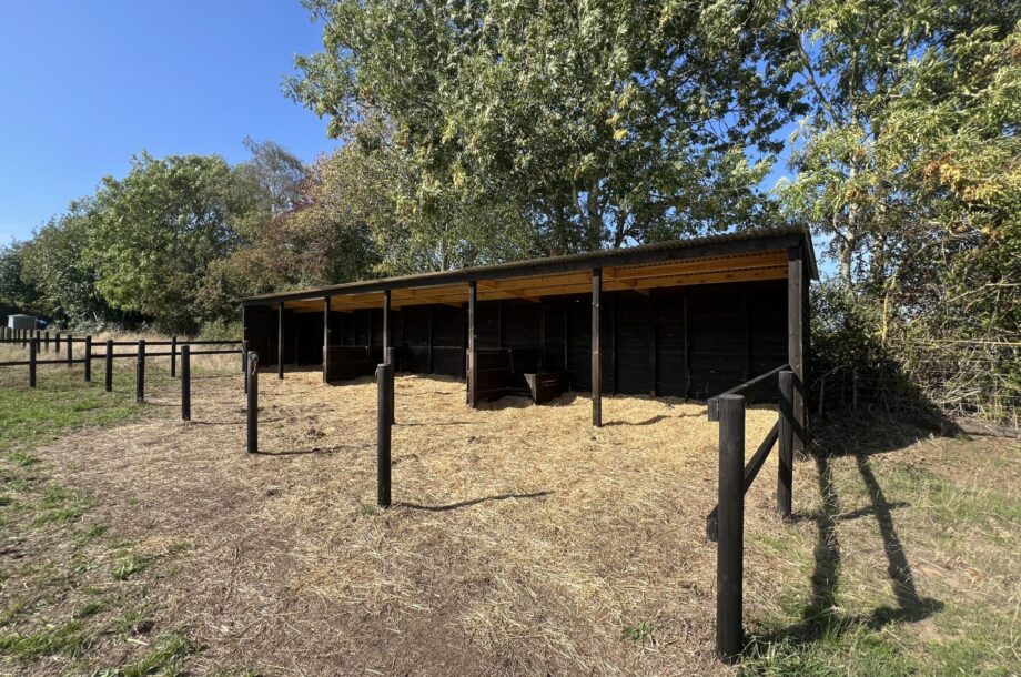 Colchester Road, Bures