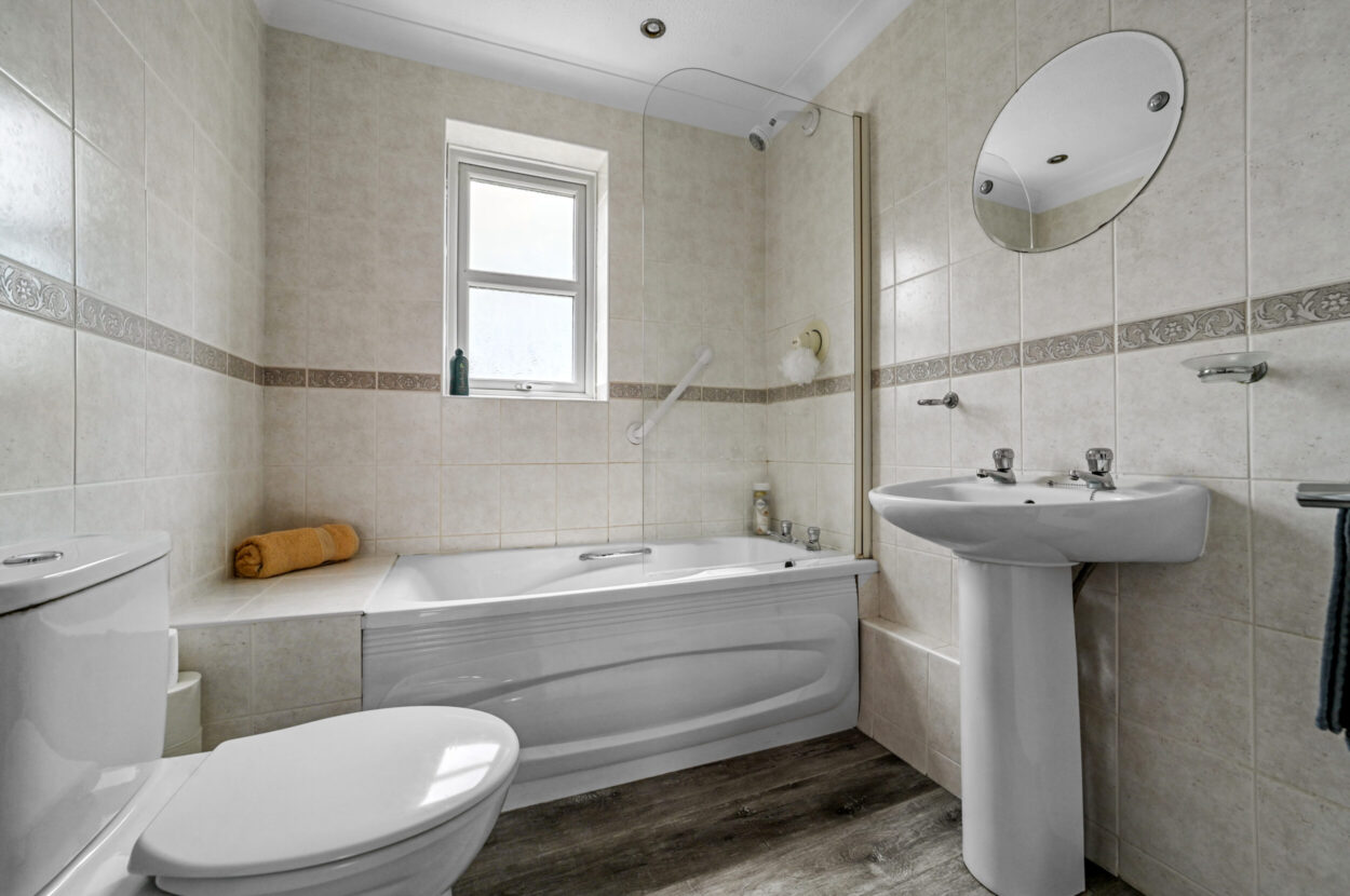 Leavenheath, Colchester, Suffolk
