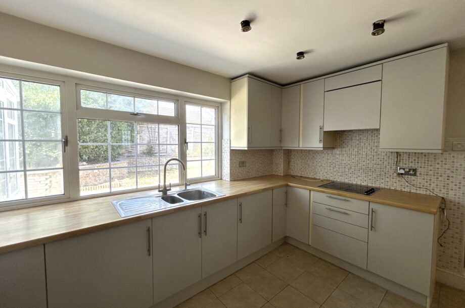 Barryfields, Shalford, Essex