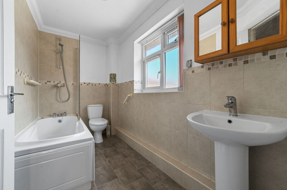 Harwich Grove, Colchester, Essex